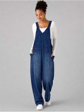 Halara Flex V Neck Pocket Washed Denim Overalls Jumpsuit Women's Sz Medium NEW